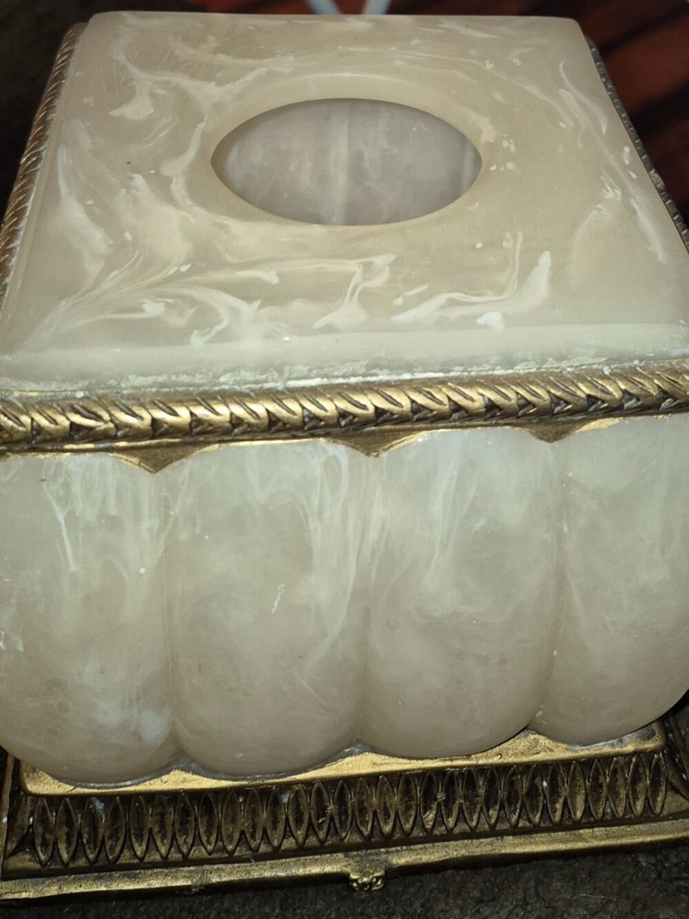 Springmaid Luxury Palais Cream & Gold Faux Marble Tissue Box Holder Cover GC